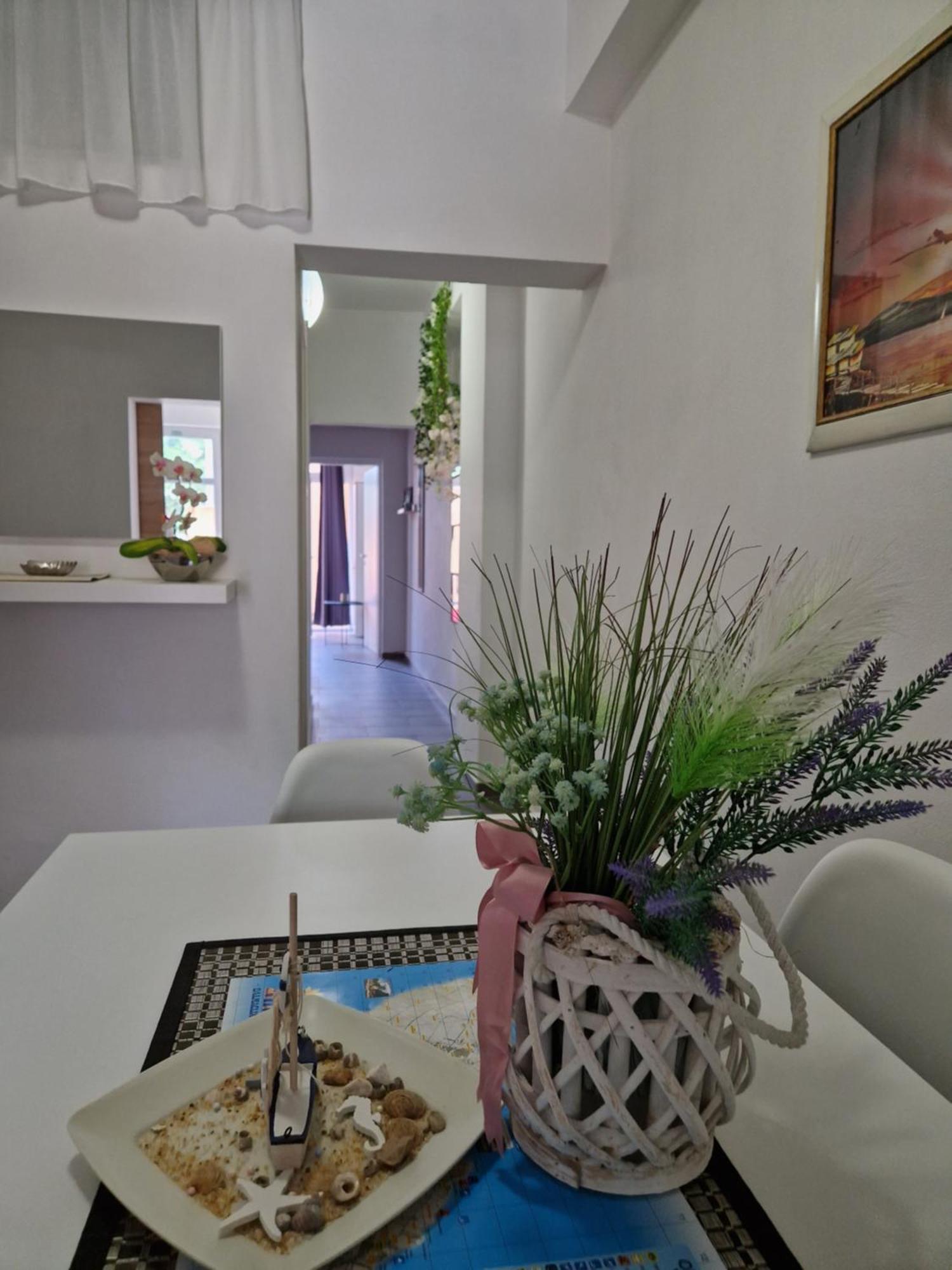 Aurelia Apartments, Vir Exterior foto