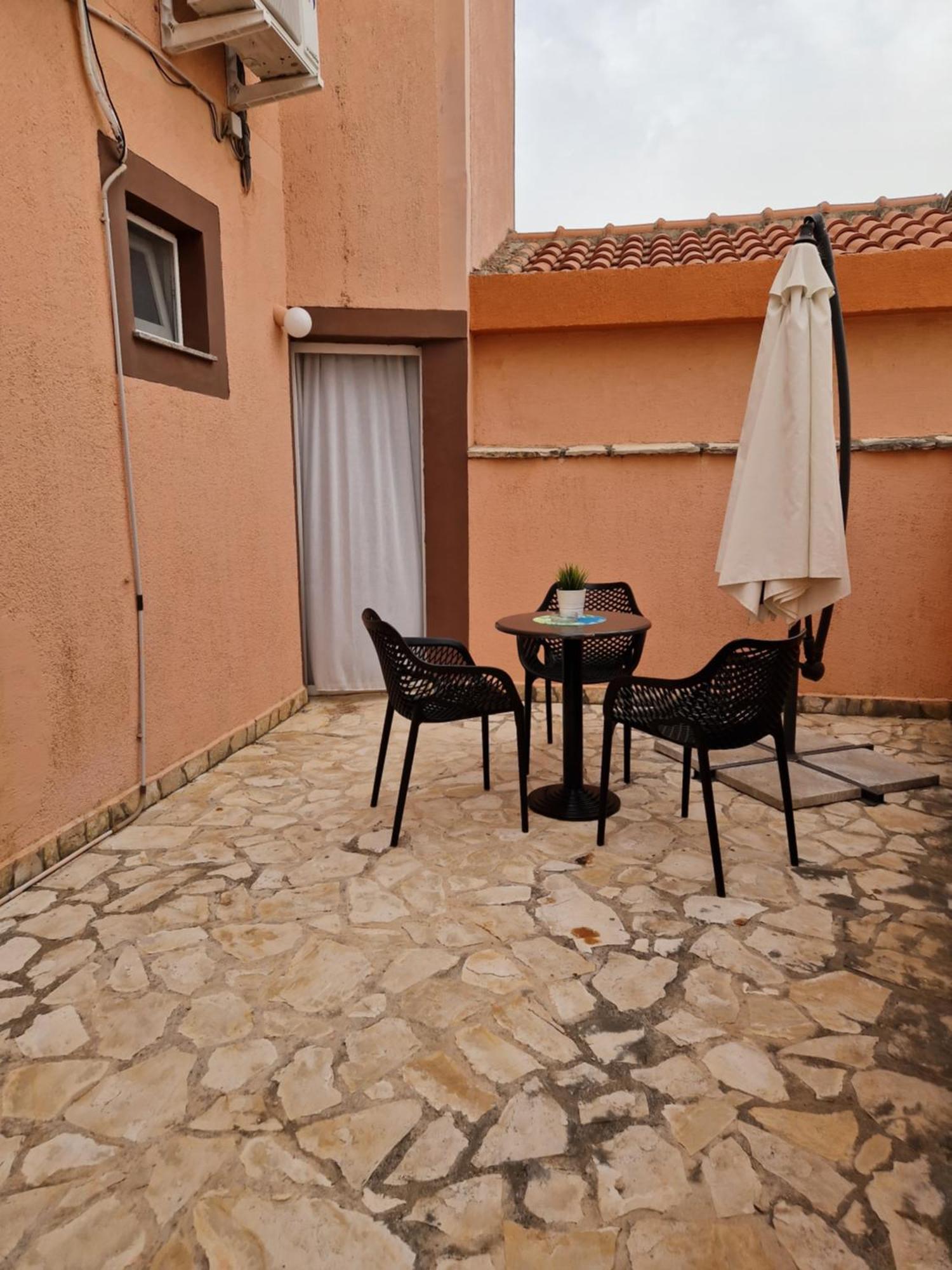 Aurelia Apartments, Vir Exterior foto