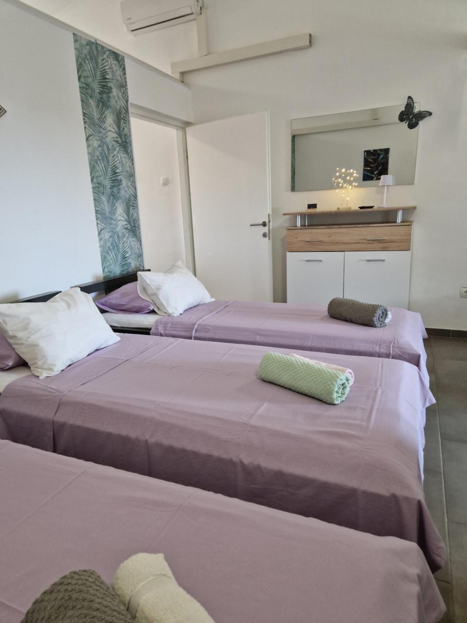 Aurelia Apartments, Vir Exterior foto