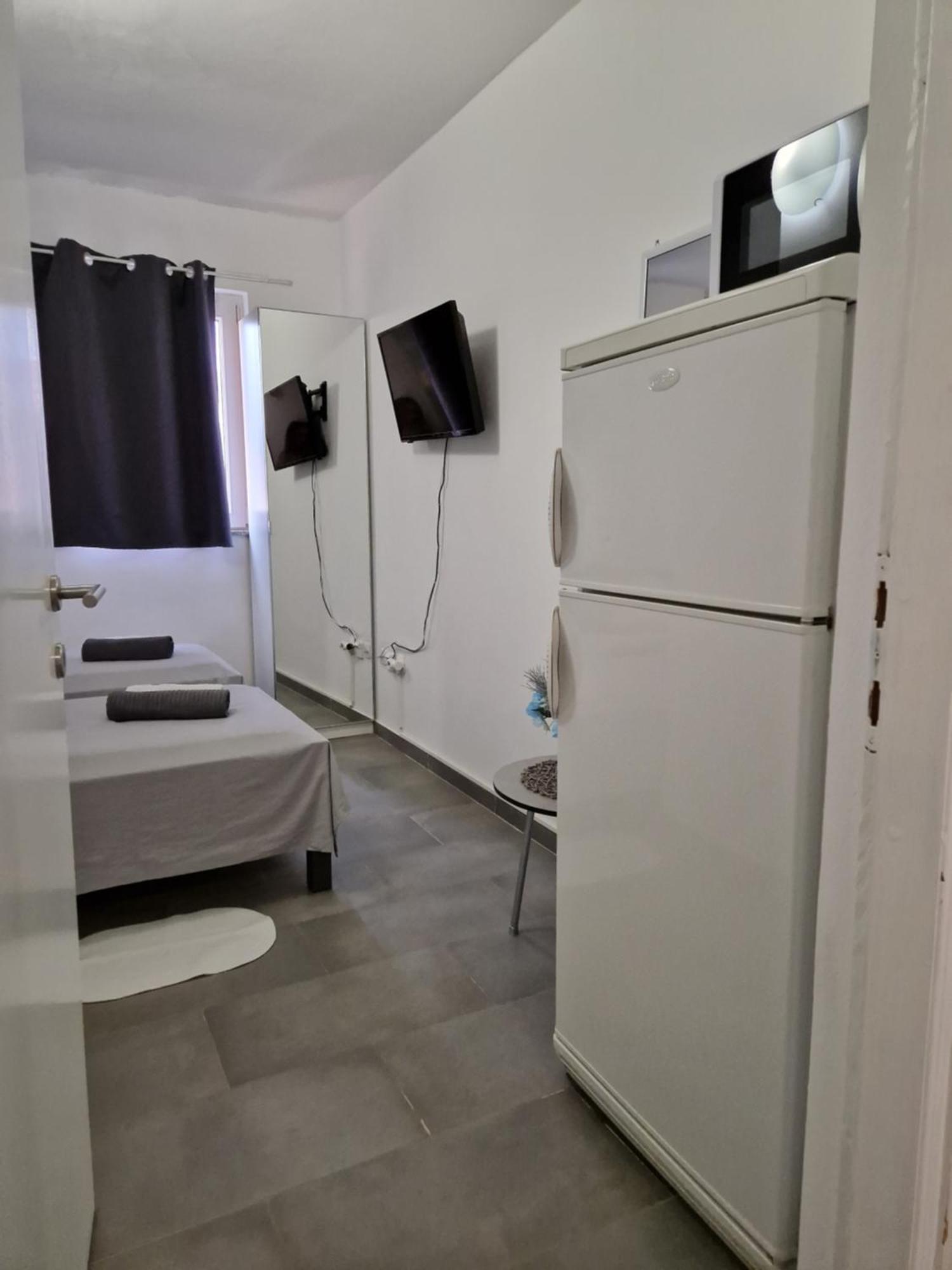 Aurelia Apartments, Vir Exterior foto